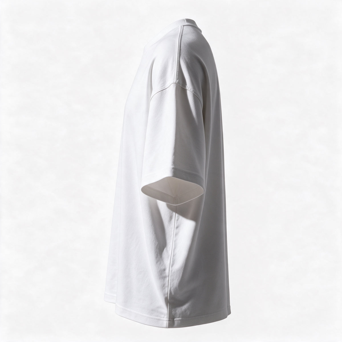 T-shirt oversize blanc uni à personnaliser - vue de profil gauche