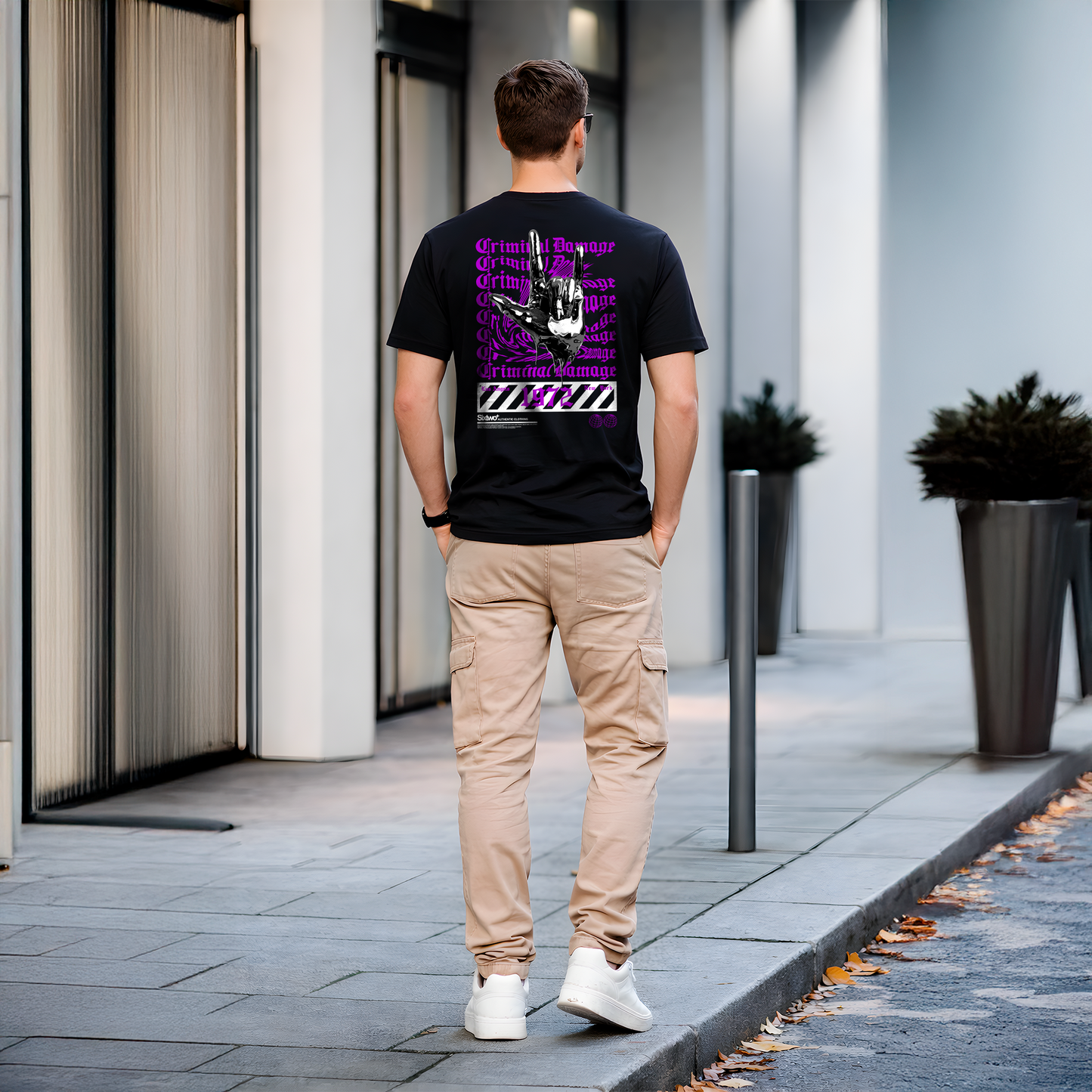T-shirt noir homme streetwear – Design graphique violet au dos