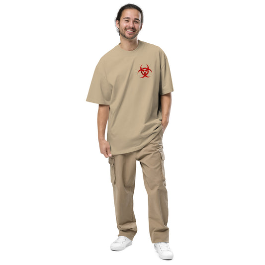 T-shirt oversize délavé Biohazard kaki délavé face - symbole biohazard à la poitrine