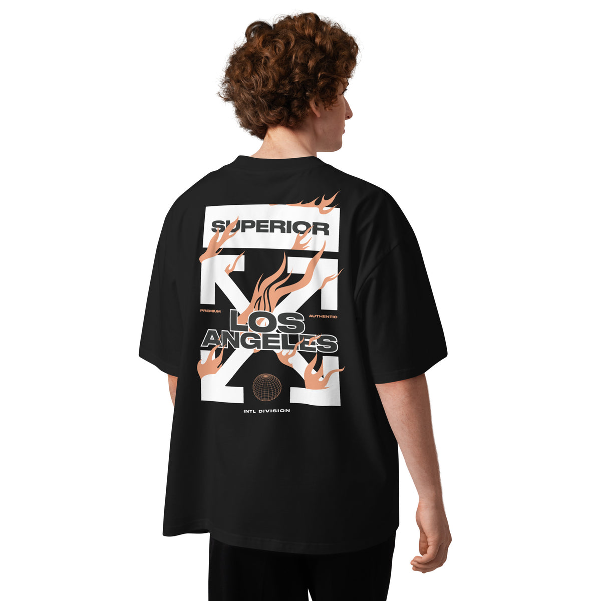 T-shirt oversize Los Angeles Superior Noir dos - grand imprimé graphique Superior X Los Angeles avec flammes